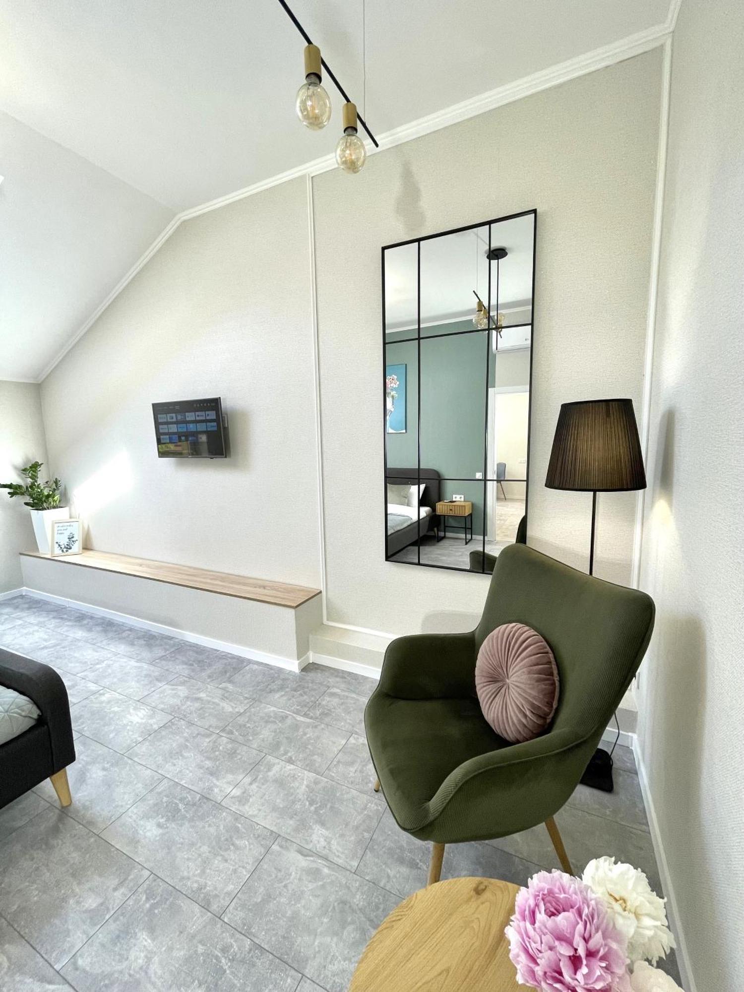 Modern Apartment, 5Mins To Rynok Square Lvov Exteriér fotografie